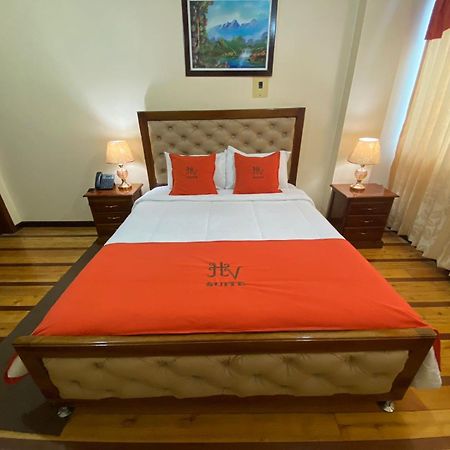 Hotel Velanez Suite Riobamba Exterior foto