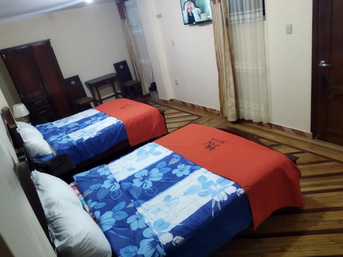 Hotel Velanez Suite Riobamba Exterior foto